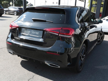 Mercedes-Benz A 250 e AMG Night MBUX Navi Panorama Kamera