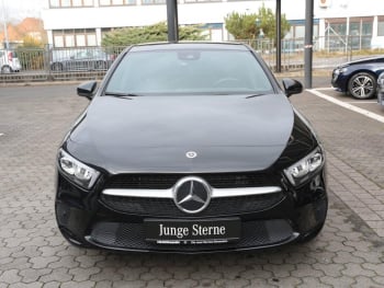 Mercedes-Benz A 250 e  Style MBUXNavi+ Panorama Kamera