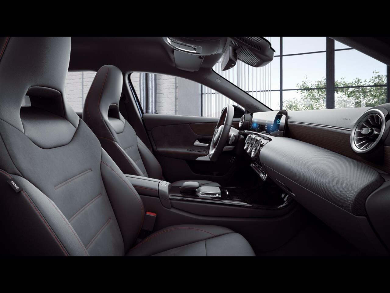 Mercedes-Benz A 250 e  AMG Memory AHK Head-Up Distronic