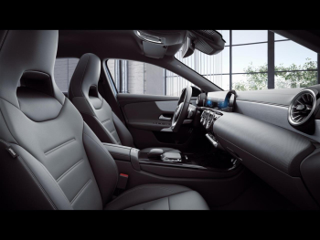 Mercedes-Benz A 250 e  AMG Night Navi Distronic 360° Park-P