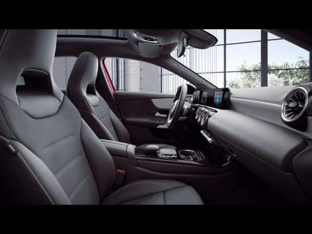 Mercedes-Benz A 250 e AMG Night Edition2020 Panorama Spurhalte Mercedes-Benz A 250 e AMG Night Edition2020 Panorama Spurhalte