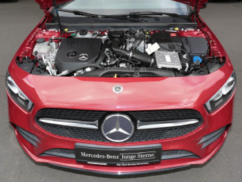 Mercedes-Benz A 250 e  AMG Night Edition2020 Panorama Spurhalte