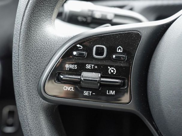 Mercedes-Benz A 250 e  MBUX Navi PublicCharging Sitzheizung