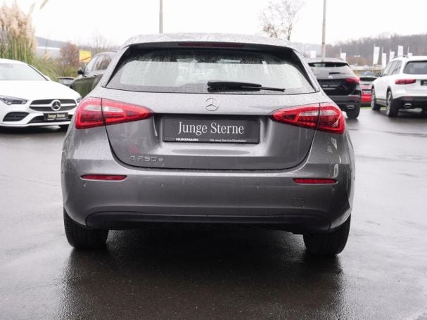 Mercedes-Benz A 250 e  MBUX Navi PublicCharging Sitzheizung