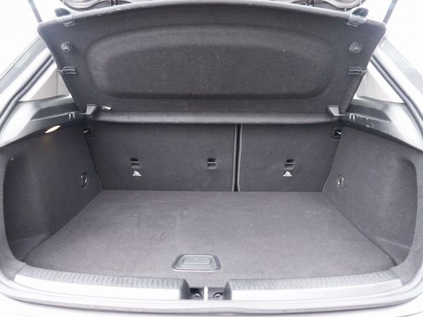 Mercedes-Benz A 250 e  MBUX Navi PublicCharging Sitzheizung