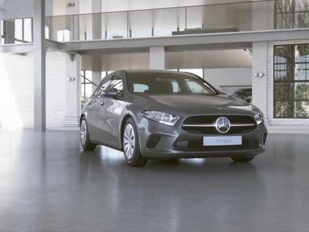 Mercedes-Benz A 250 e MBUX Navi PublicCharging Sitzheizung Mercedes-Benz A 250 e MBUX Navi PublicCharging Sitzheizung