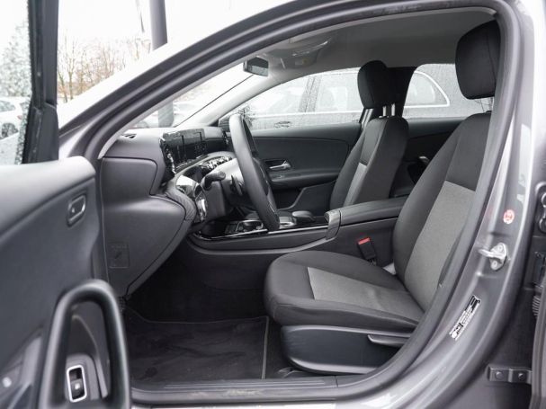 Mercedes-Benz A 250 e  MBUX Navi PublicCharging Sitzheizung