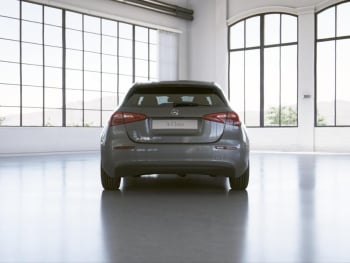 Mercedes-Benz A 250 e  MBUX Navi PublicCharging Sitzheizung