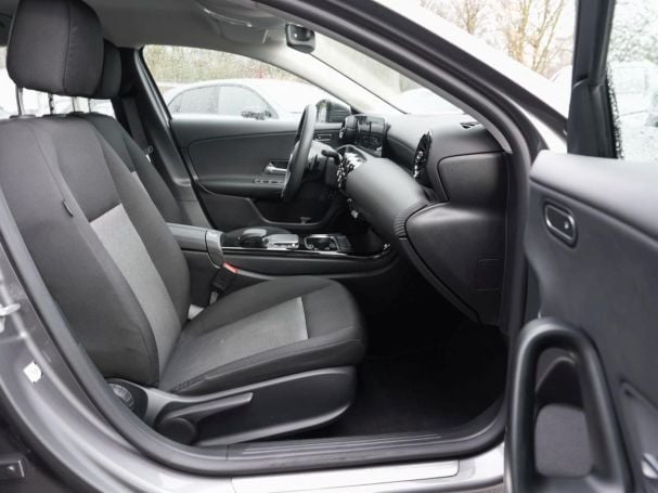 Mercedes-Benz A 250 e  MBUX Navi PublicCharging Sitzheizung