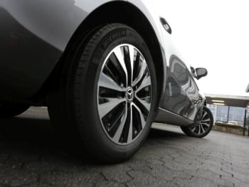 Mercedes-Benz A 250 e  Style MBUX Navi+ Memory Kamera