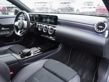 Mercedes-Benz A 250 e  AMG Night EDITION2020 MBUXNavi+ Kamera