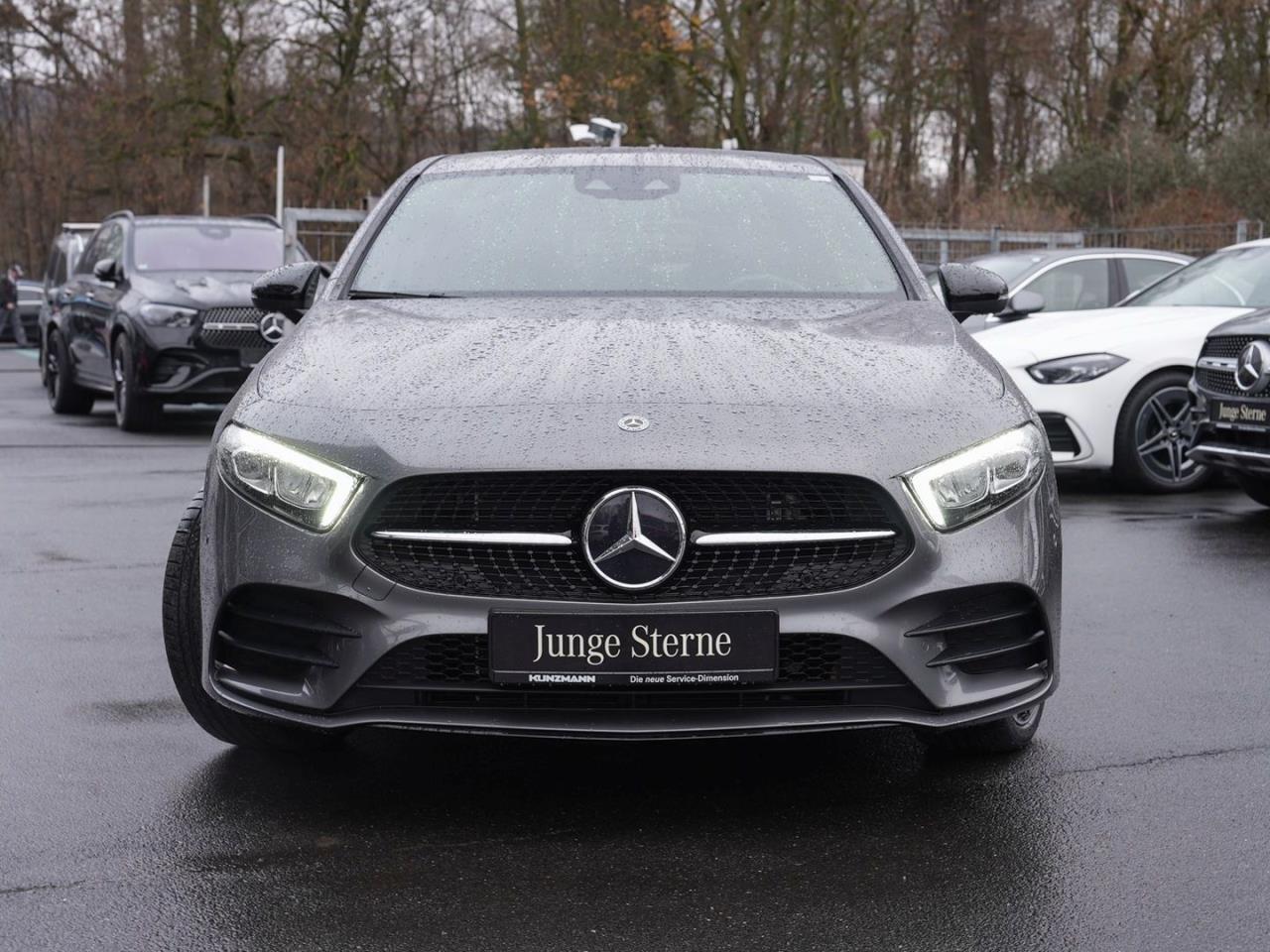 Mercedes-Benz A 250 e  AMG Night EDITION2020 MBUXNavi+ Kamera