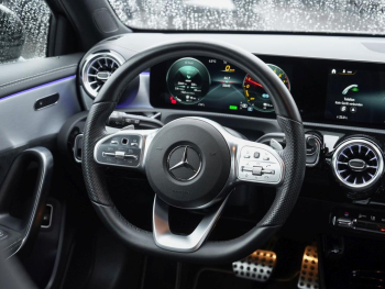 Mercedes-Benz A 250 e  AMG Night EDITION2020 MBUXNavi+ Kamera