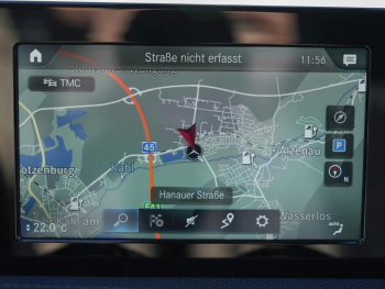 Mercedes-Benz A 250 e  AMG Night MBUX Navi Panorama ParkPaket