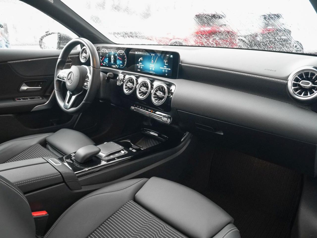 Mercedes-Benz A 250 e  Progressive Panorama Distronic 360°