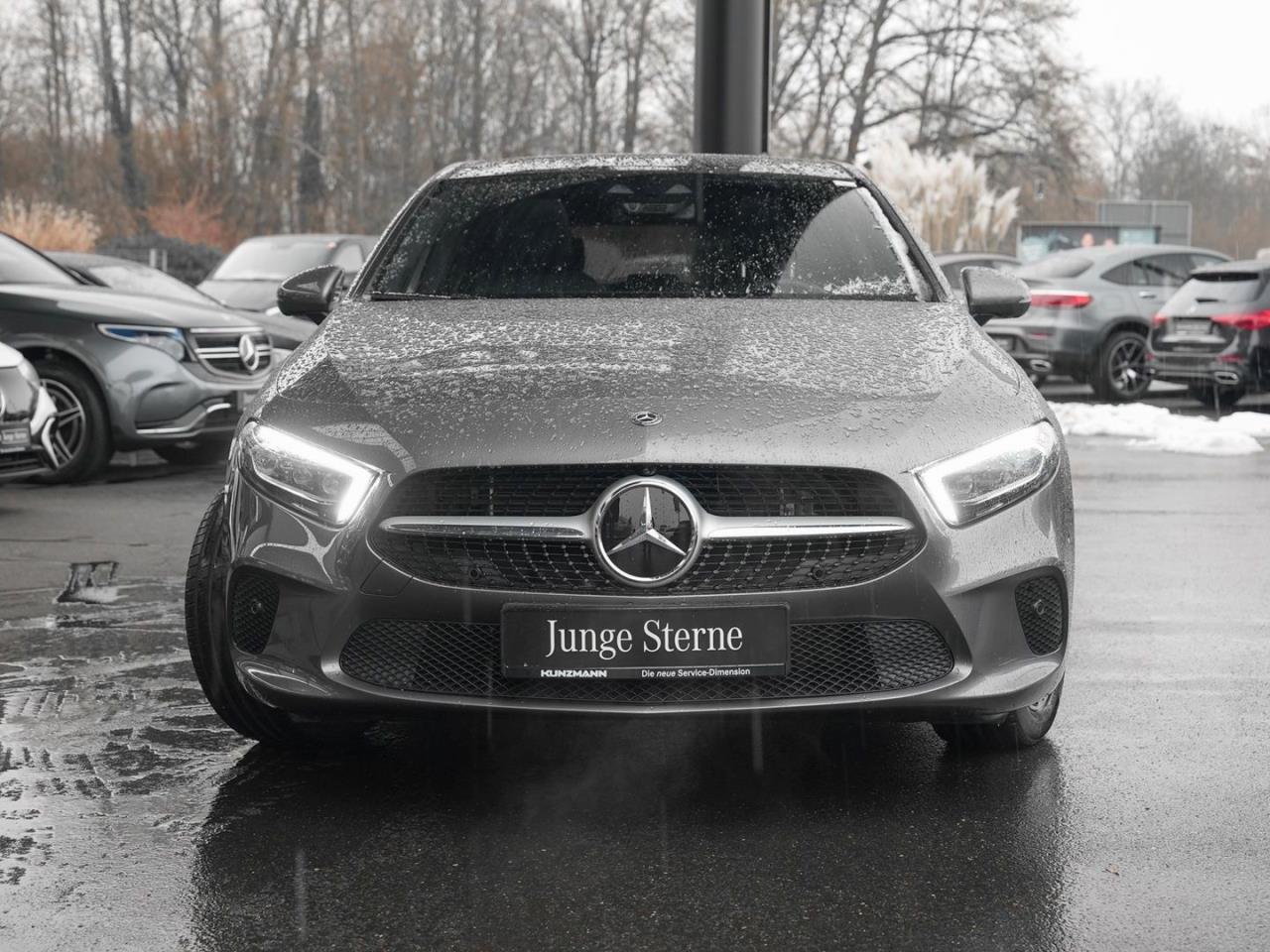 Mercedes-Benz A 250 e  Progressive Panorama Distronic 360°