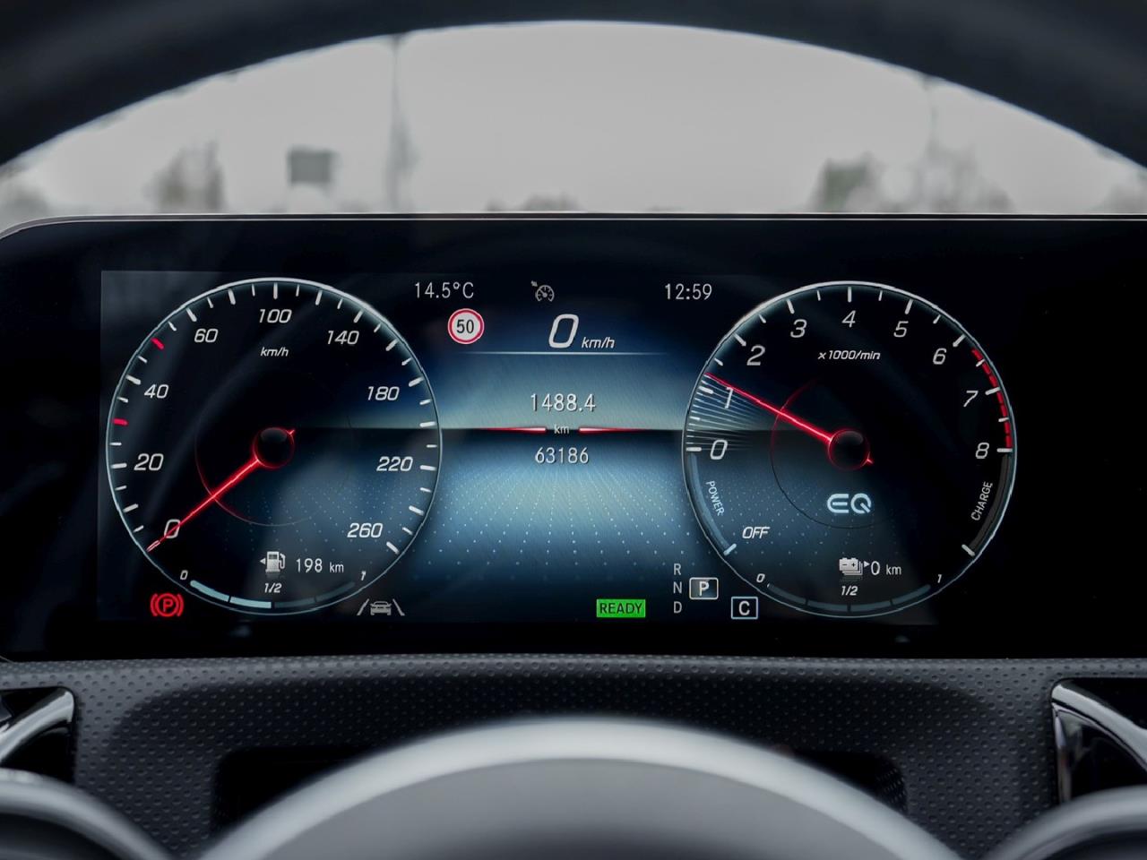 Mercedes-Benz A 250 e  AMG Night MBUX Navi Panorama Kamera