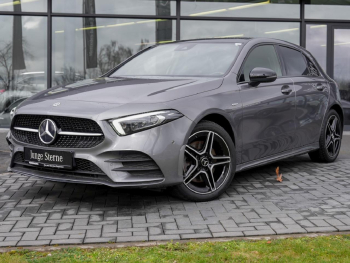 Mercedes-Benz A 250 e  AMG Night MBUX Navi Panorama Kamera