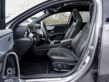 Mercedes-Benz A 250 e  AMG Night MBUX Navi Panorama Kamera