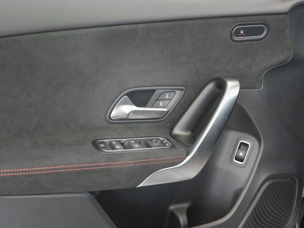 Mercedes-Benz A 250 e  AMG Navi Panorama BusinessP SpurhalteA