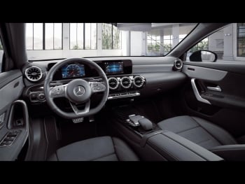 Mercedes-Benz A 250 e AMG Night MBUX Navi+ Panorama Kamera