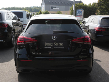 Mercedes-Benz A 250 e AMG Night Edition2020 MBUX Navi Kamera