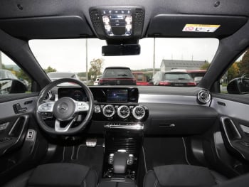 Mercedes-Benz A 250 e  AMG Night Edition2020 Memory AHK Kamera