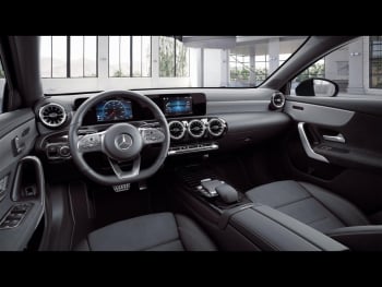 Mercedes-Benz A 250 e  AMG Night Edition2020 Memory AHK Kamera