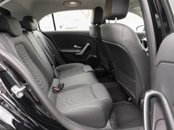 Mercedes-Benz A 250 e Progressive MBUX Navi-Prem. Kamera