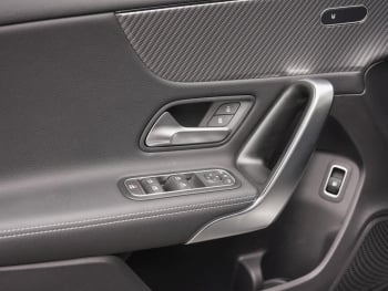 Mercedes-Benz A 250 e Progressive MBUX Navi-Prem. Kamera