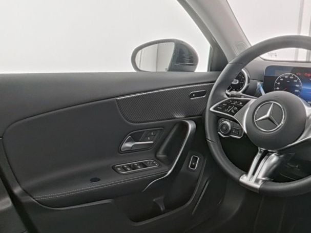 Mercedes-Benz A 250 e Progressive MBUX Navi-Prem. Kamera