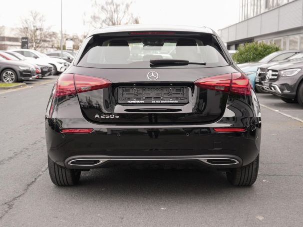 Mercedes-Benz A 250 e Progressive MBUX Navi-Prem. Kamera