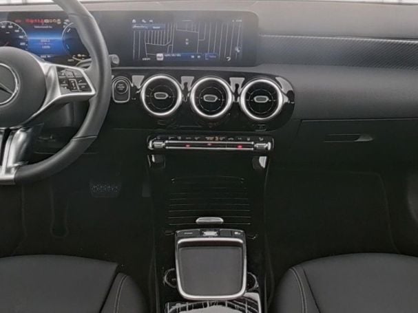 Mercedes-Benz A 250 e Progressive MBUX Navi-Prem. Kamera