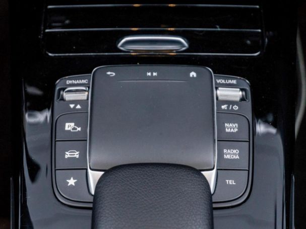 Mercedes-Benz A 250 e AMG EDITION2020 Night MBUX Navi Paktronic
