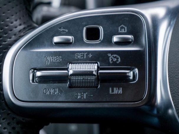 Mercedes-Benz A 250 e AMG EDITION2020 Night MBUX Navi Paktronic