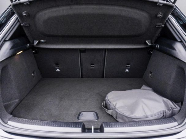 Mercedes-Benz A 250 e AMG EDITION2020 Night MBUX Navi Paktronic