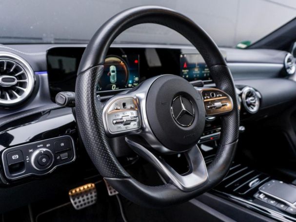 Mercedes-Benz A 250 e AMG EDITION2020 Night MBUX Navi Paktronic