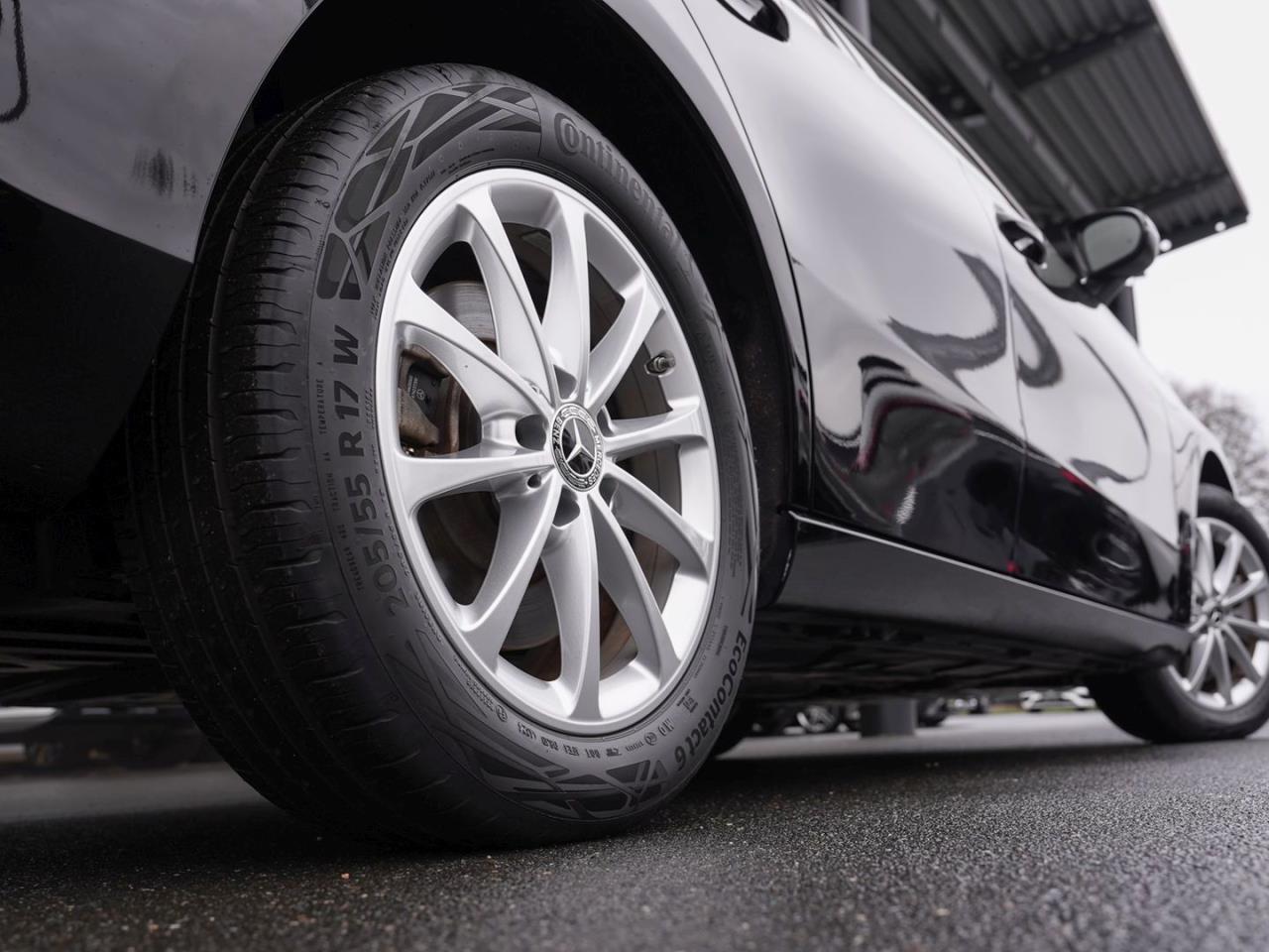 Mercedes-Benz A 250 e  Style Navi Kamera Totwinkel Spiegel-P