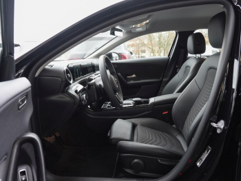 Mercedes-Benz A 250 e  Style Navi Kamera Totwinkel Spiegel-P