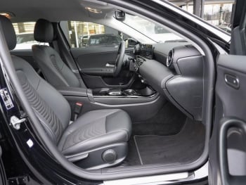 Mercedes-Benz A 250 e  Style Navi Kamera Totwinkel Spiegel-P