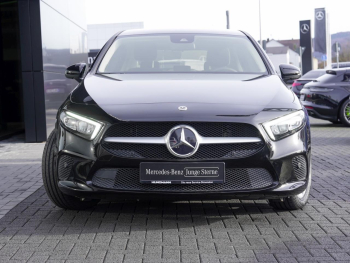 Mercedes-Benz A 250 e MBUX Navi LED Kamera AHK Park-Paket