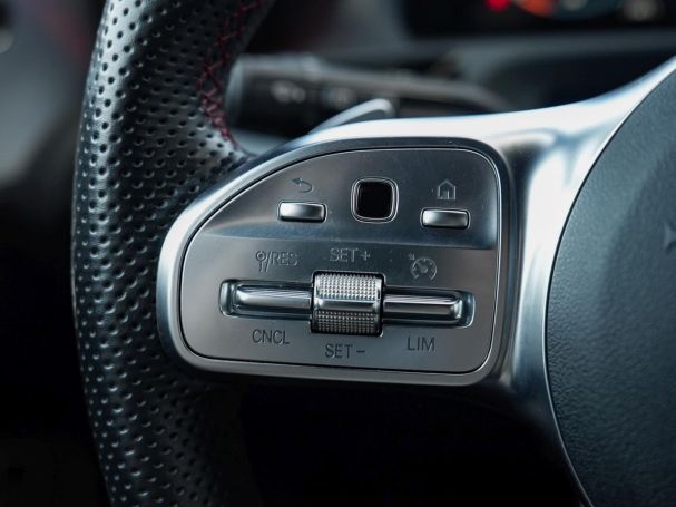 Mercedes-Benz A 250 e  AMG Navi LED Kamera Spiegel-Paket