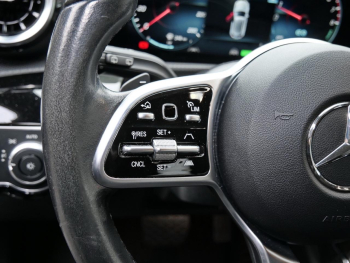 Mercedes-Benz A 250 e  Progressive Distronic Kamera Spiegel-P