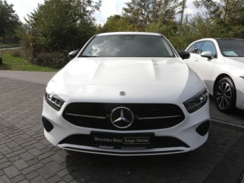 Mercedes-Benz A 250 e Progressive Night NP 51.694 € Memory