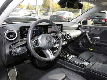 Mercedes-Benz A 250 e Progressive Night NP 51.694 € Memory