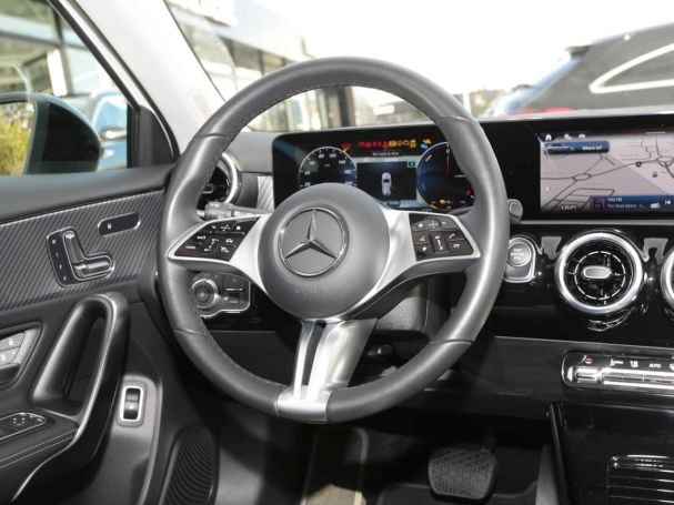 Mercedes-Benz A 250 e Progressive Night NP 51.694 € Memory Mercedes-Benz A 250 e Progressive Night NP 51.694 € Memory
