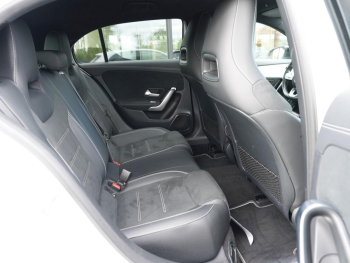 Mercedes-Benz A 250 e  AMG Night EDITION2020 MBUXNavi+
