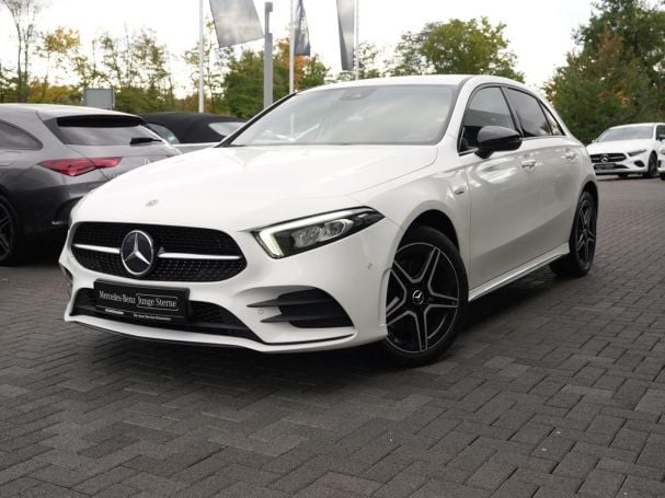 Mercedes-Benz A 250 e  AMG Night EDITION2020 MBUXNavi+