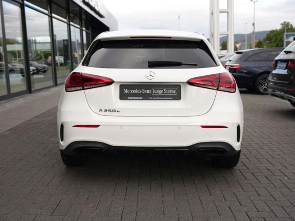 Mercedes-Benz A 250 e  AMG Night EDITION2020 MBUXNavi+