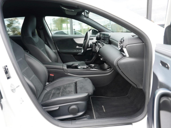 Mercedes-Benz A 250 e  AMG Night EDITION2020 MBUXNavi+